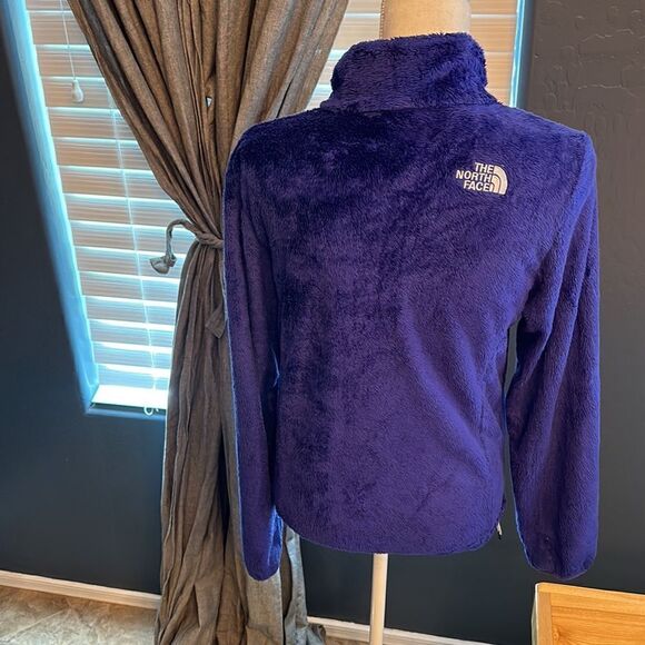 The North Face fleece zip up - Picture 3 of 10